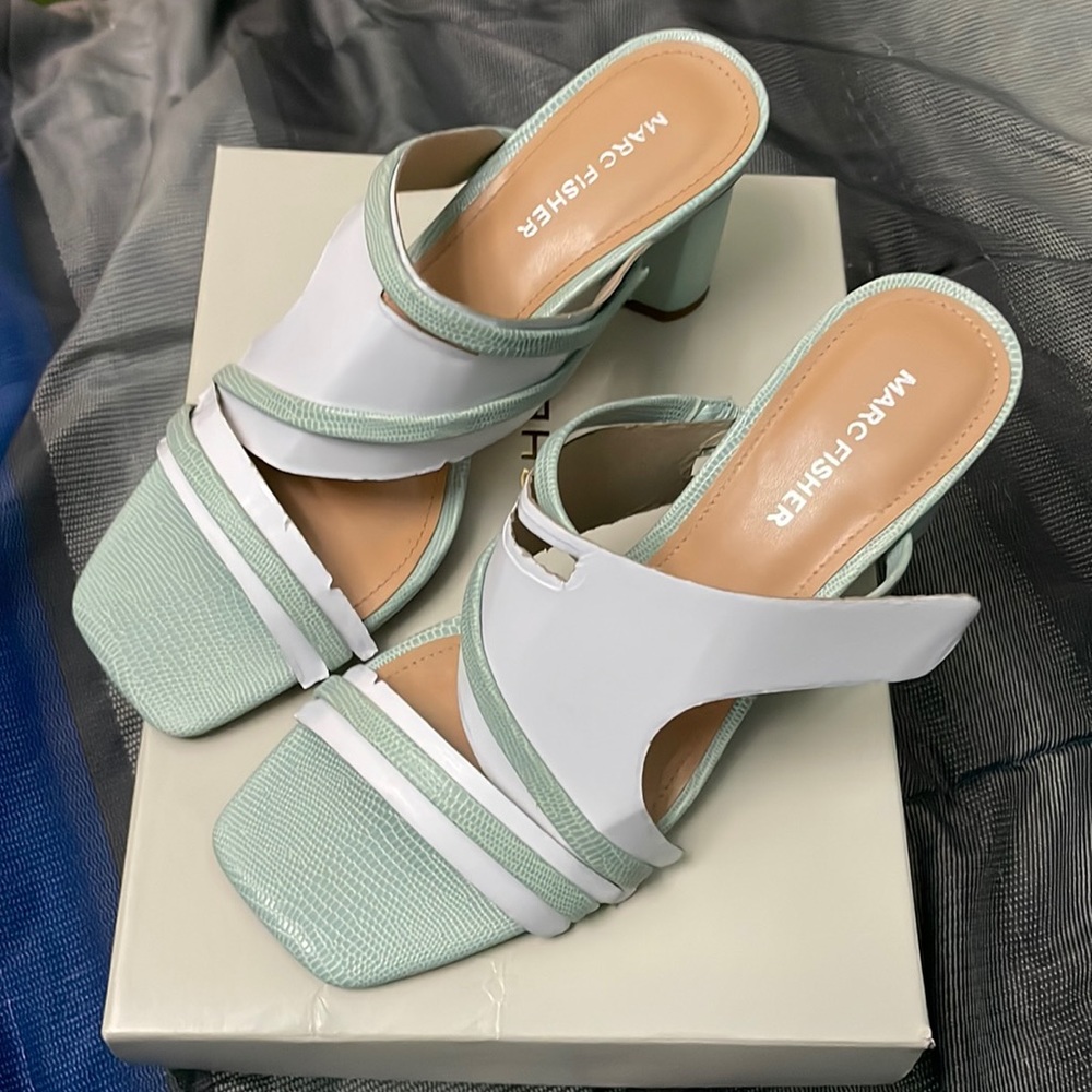🌱BNIB🌱 NWT MARC FISHER ALIANA2 RARE SANDALS